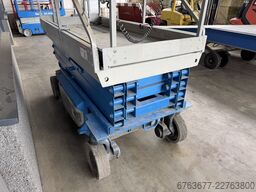 JLG 2646ES schaarlift schaar hoogwerker 2006 / 1080uur 10mtr werkhoogte