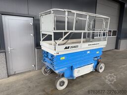 JLG 2646ES schaarlift schaar hoogwerker 2006 / 1080uur 10mtr werkhoogte