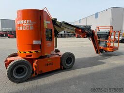 JLG E 300 AJP