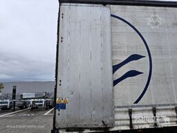 Schmitz Cargobull Curtainsider Mega
