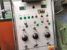 TITAN SC 17