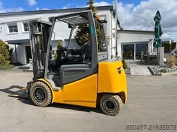 Jungheinrich EFG 535k 3.5t/ 5m/ 2424mh/ 4v