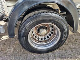 Mercedes-Benz Sprinter 516 CDI Kipper Euro 6 Hijskraan 250 kg