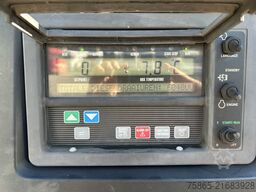 H.T.F. HZO 39 / Carrier Vector 1800 Reefer / Frigo Box...