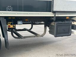 SCHMITZ CARGOBULL SKO 24L * DOPPELSTOCK * LIFT * NEUER MOTOR* ALU*