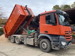 MERCEDES-BENZ Arocs 2643 L 6x4 Abrollkipper mit Kran Funk+Grei