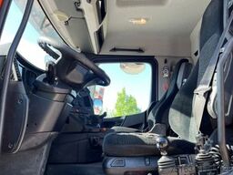 MERCEDES-BENZ Arocs 2643 L 6x4 Abrollkipper mit Kran Funk+Grei
