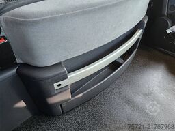 RENAULT T 460 6X2 STEERAXLE LIFT