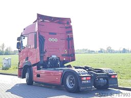 RENAULT T 520