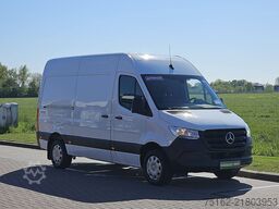 MERCEDES-BENZ SPRINTER 317 L2H2 3.5T-Trekhaak!