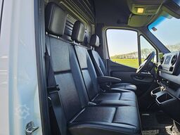 MERCEDES-BENZ SPRINTER 317 L2H2 3.5T-Trekhaak!