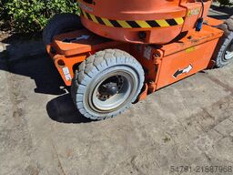 JLG E300AJP