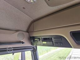 MERCEDES-BENZ ACTROS 1843