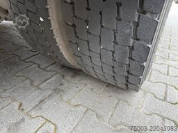 Mercedes-Benz Atego 1523 L Maschinentransporter
