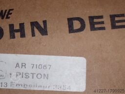 John Deere AR 71067