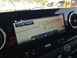 MERCEDES-BENZ SPRINTER 317 L2H2 LED Mbux10 AC!