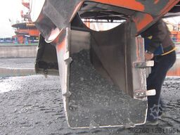 Caterpillar Loader Bucket