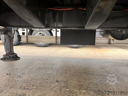 Kässbohrer 3 Achs  3 Achs Satteltieflader