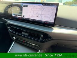 BMW 330e Touring AHK Abstand Tempomat Keyless