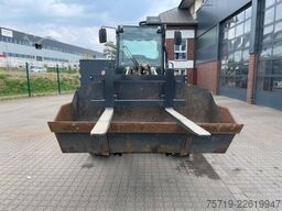 Komatsu Komatsu WA 80M-8E0