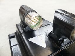 KUKA 1FK7060-5AF71-1ZZ9-Z S03 + N16 Servomotor SN: YFK1641053204015