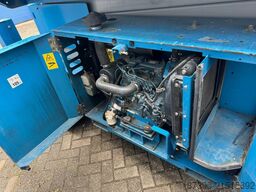 Genie GS3369RT Hoogwerker Schaarhoogwerker Ruwterrein