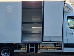 Mercedes-Benz Sprinter 516 CDI Kuhlkoffer/ Carrier/ 8 PALLETS...
