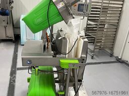 Zumex Food Engineering MASTERY Commercial Cold Press Juicer
