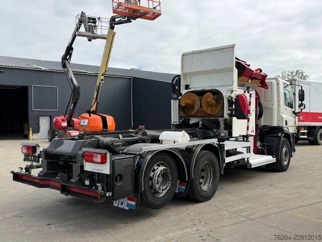 Containervervoer DAF CF 330 6x2 ZEILADER+KETTINGSYSTEEM
