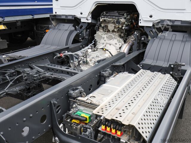 Special purpose truck Mercedes-Benz Atego 1224 L Koffer AHK Klima Tempomat el. Sp