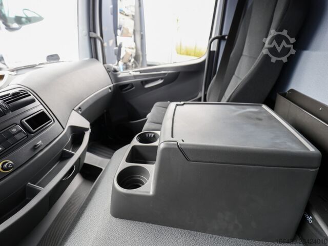 Special purpose truck Mercedes-Benz Atego 1224 L Koffer AHK Klima Tempomat el. Sp