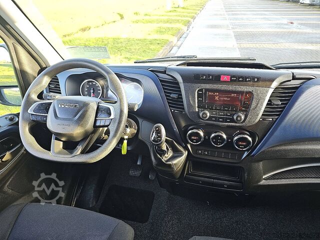 High-roof van IVECO DAILY 35S14       L2H2 Automaat Euro6!