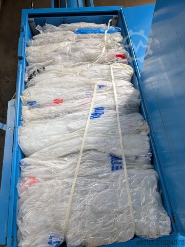 Plastic baler Mil-tek 205 TS