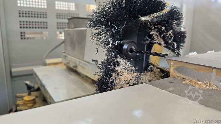 CNC-boormachine OMAL Insert 900