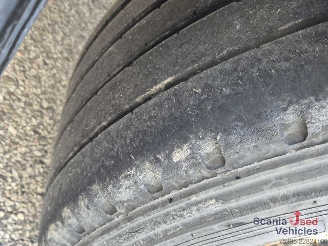 Naczepa otwarta z plandeką Schwarzmüller J-Serie JOLODA Unfall !