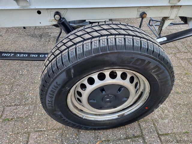 Šasija sa taksijem Mercedes-Benz Sprinter 319 CDI Chassis cabine DC 6 Zits Euro 6E