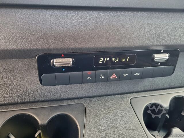 Šasija sa taksijem Mercedes-Benz Sprinter 319 CDI Chassis cabine DC 6 Zits Euro 6E
