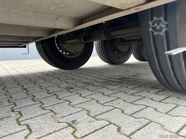 Hladnjača i zamrznuti transport Schmitz Cargobull THERMOKING SLXe 300 D/E (8448 hrs) / FRC 05-202...