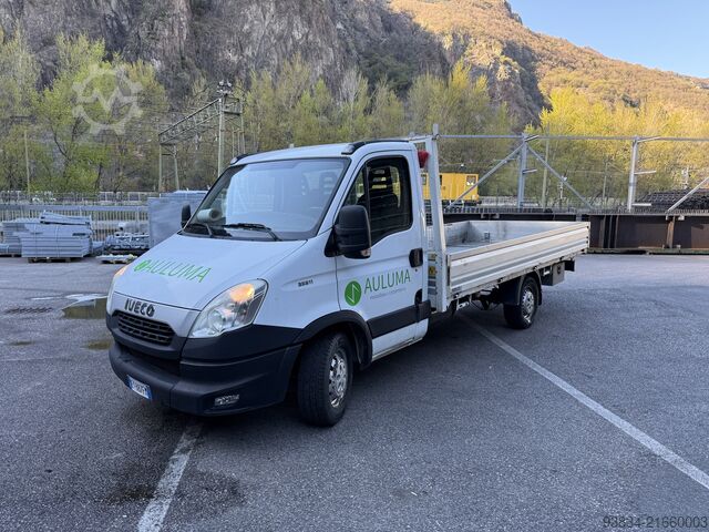 Fourgon pick-up Iveco Daily