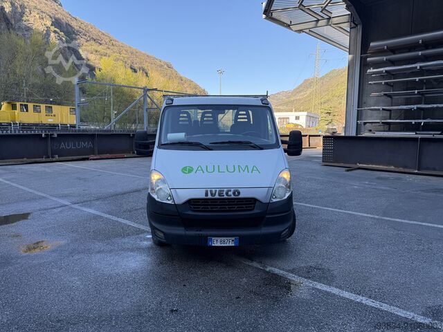 Fourgon pick-up Iveco Daily