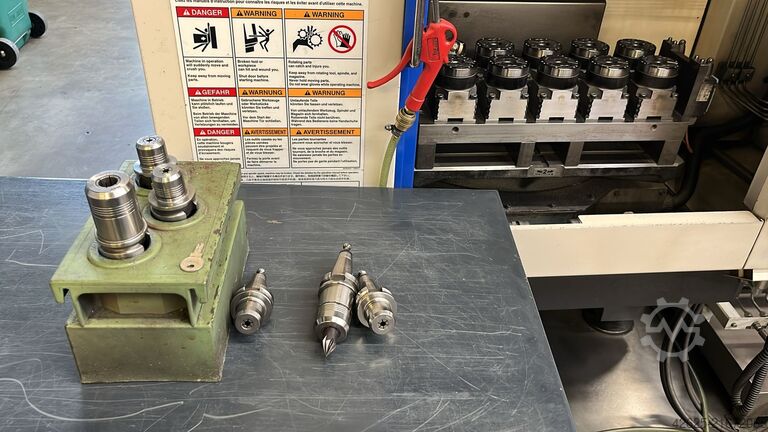 Függőleges megmunkáló központ Brother R450X1