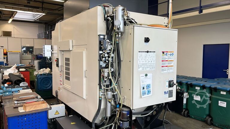 Függőleges megmunkáló központ Brother R450X1