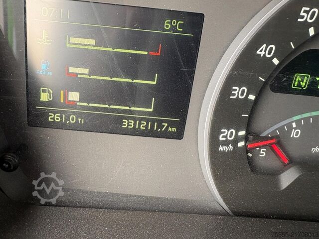 Chassis cabine Volvo FM450 6x2 /  Euro 6 / Chassis  / 331.000 KM