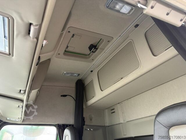 Chassis cabine Volvo FM450 6x2 /  Euro 6 / Chassis  / 331.000 KM