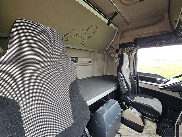 Standard-SZM M.A.N. 18.500 TGX