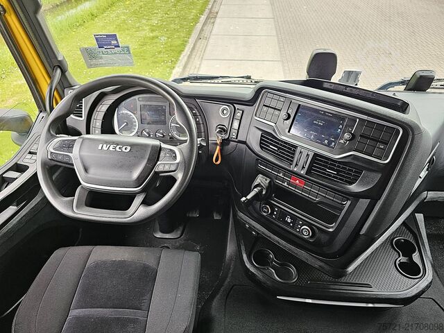 Standard-SZM IVECO S-WAY AS440S48 DIESEL 4X2 SKIRTS