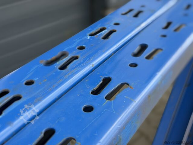 Hyllängd: ca 2,86 löpmeter/st. 3800x1050 mm Jungheinrich Delta Palettenregalanlage Palettenregal Regal
