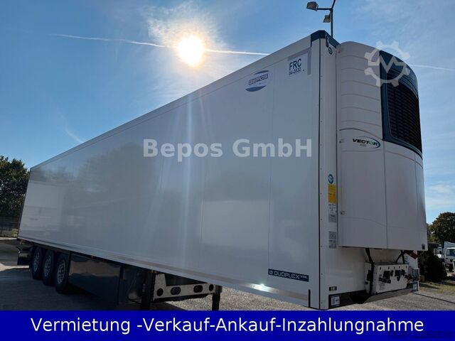 Kylsläpvagn KRONE SDR 27Cool Liner/DP-Stock-SAF-Carrier Vector1550