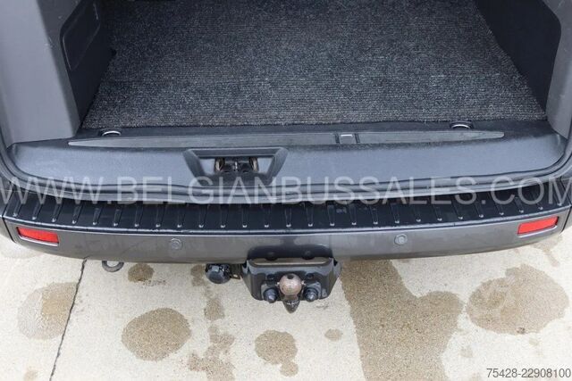 Passagerarbuss Ford Tourneo Custom / Automatic gearbox / Full optio...