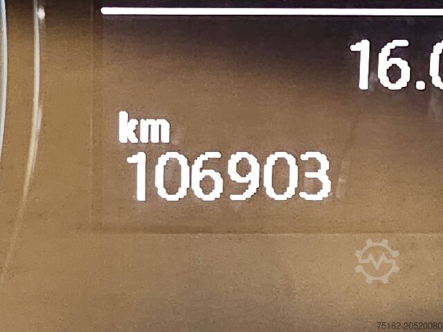 Camioneta familiar de techo alto VOLKSWAGEN TRANSPORTER 2.0 TDI L2H1 Navi 4 Motion